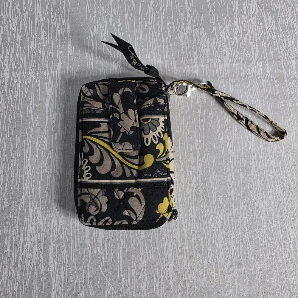 Vera Bradley Carre it All Wristlet Retired Baroque Pattern